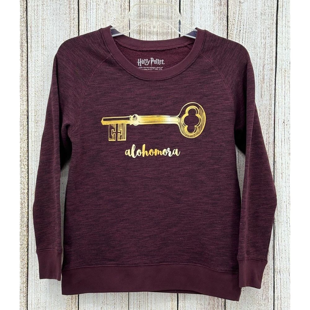 Harry‎ Potter Alohamora Sweatshirt Womens Medium Burgundy Long Sleeve Crew Neck